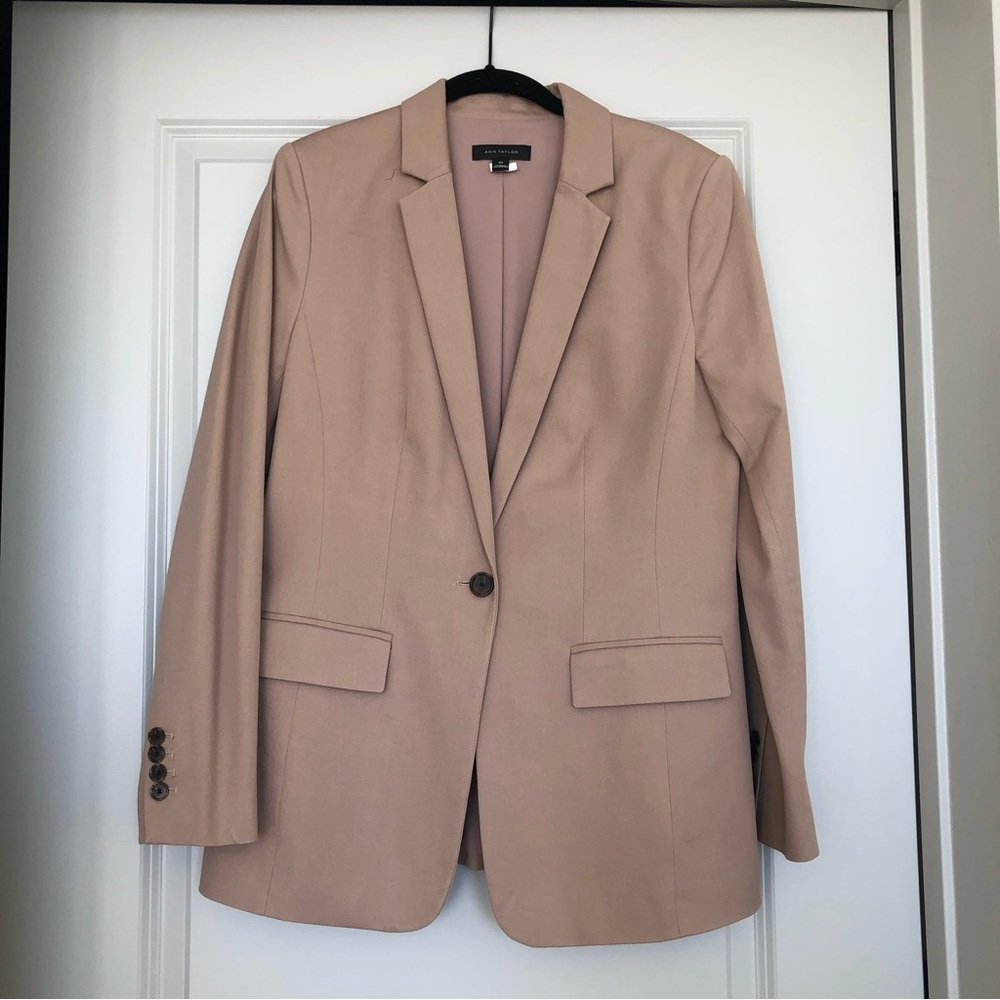 Tan Ann Taylor blazer